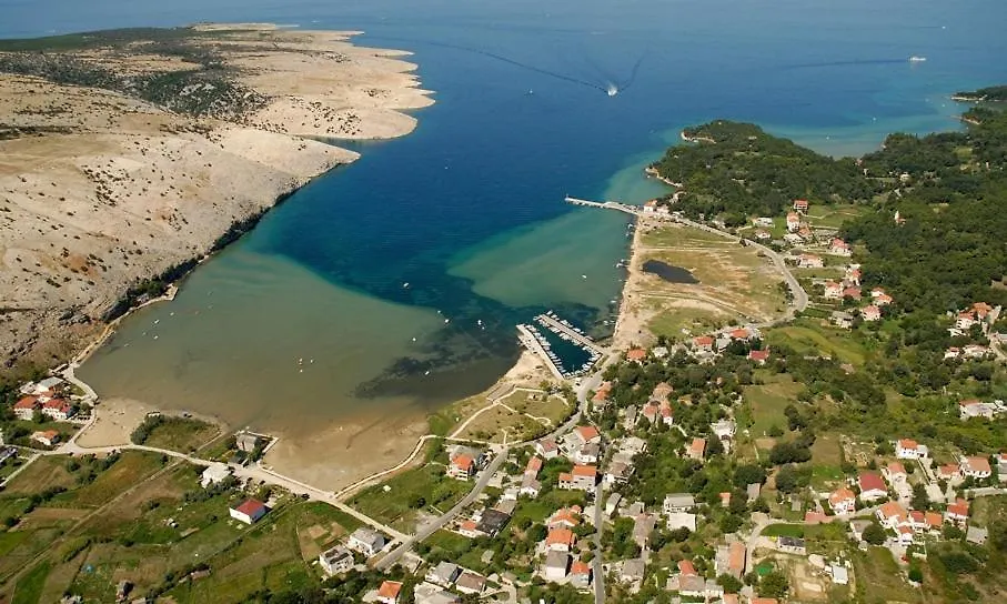 Apartment In Lopar With Terrace, Air Conditioning, Wi-Fi, Washing Machine Croatia