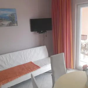 Dunja Piric Apartment