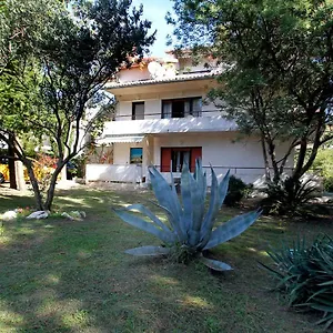 516 Apartment